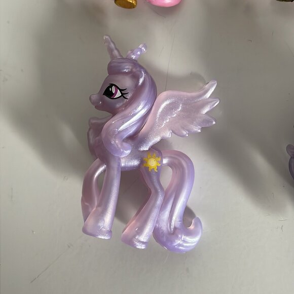 7 My Little Pony G4 Princess Luna Celestia Cadance Twilight Mini MLP Blind Bag - Picture 9 of 16